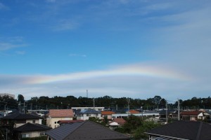 台風の中、狭山から青空に見える虹