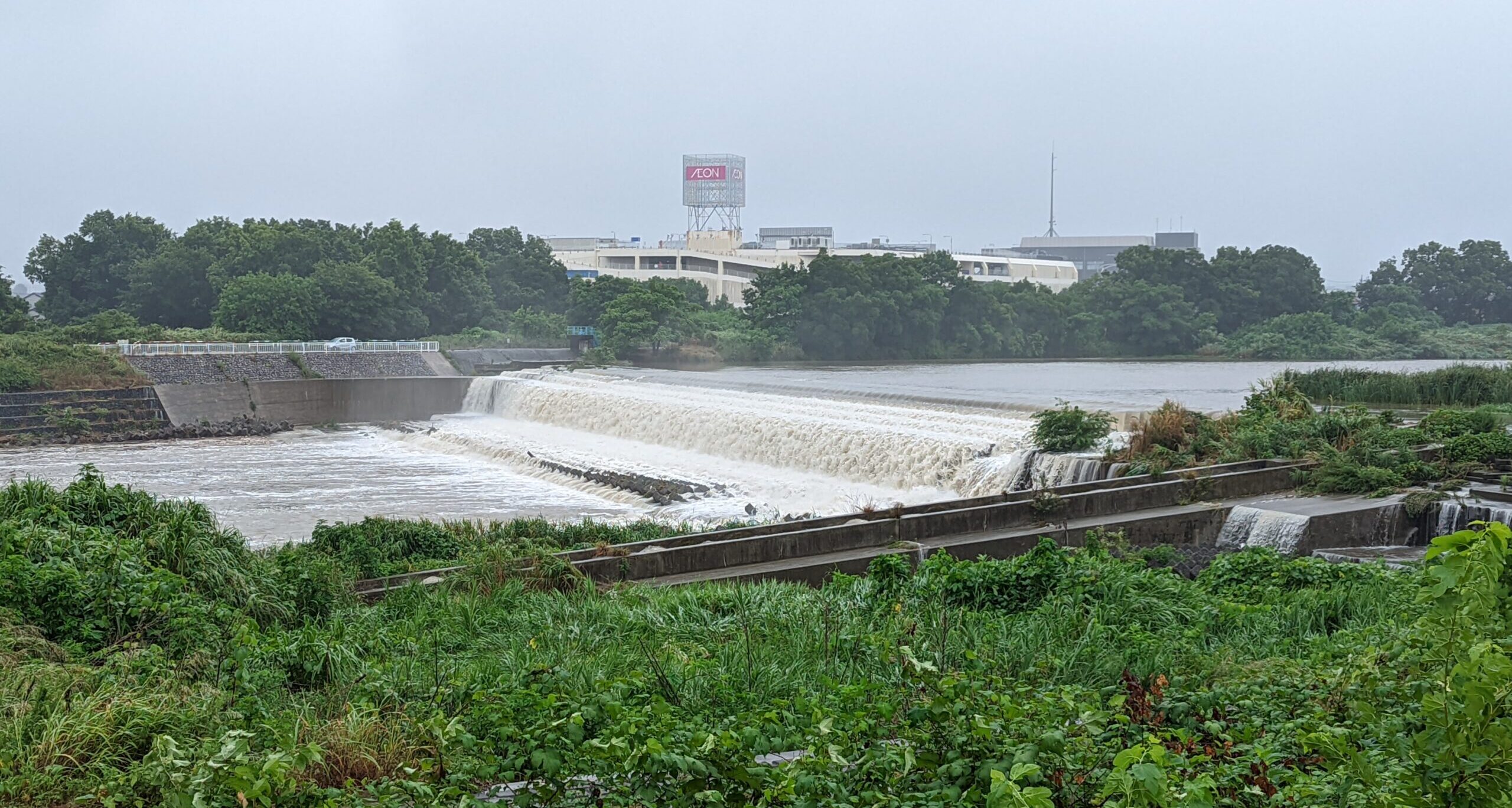 狭山市記録的短時間大雨情報　狭山市　撮影：アイサヤマ　i-Sayama