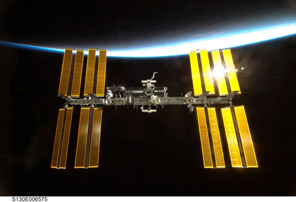 国際宇宙ステーションに滞在する宇宙飛行士と話しをしよう！